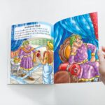 Moral Tales of Tenalirama in Gujarati (તેનાલીરામની નૈતિક વાતાઓ) : Colourful Illustrated Story Book/Classic Tales for Kids-8776